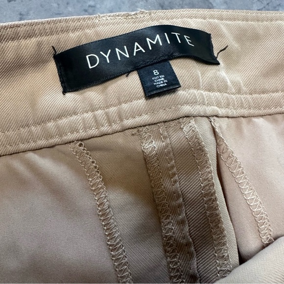 Dynamite “Gemma” Hi-Rise Wide Leg Cargo Pants size 8 in Tan/Beige - Picture 6 of 7